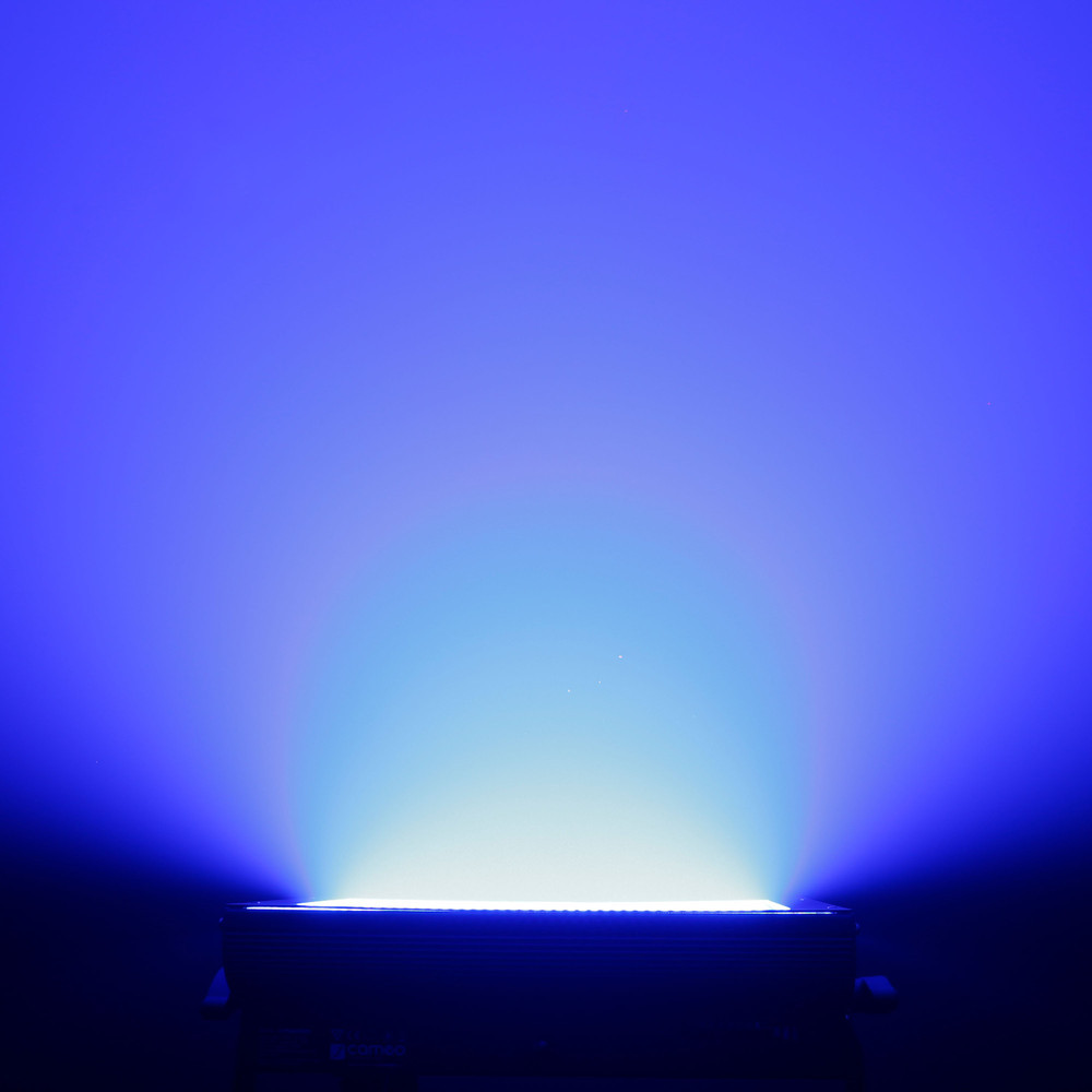 Cameo THUNDER WASH 600 RGBW 3 in 1 Strobe, Blinder und Wash Light