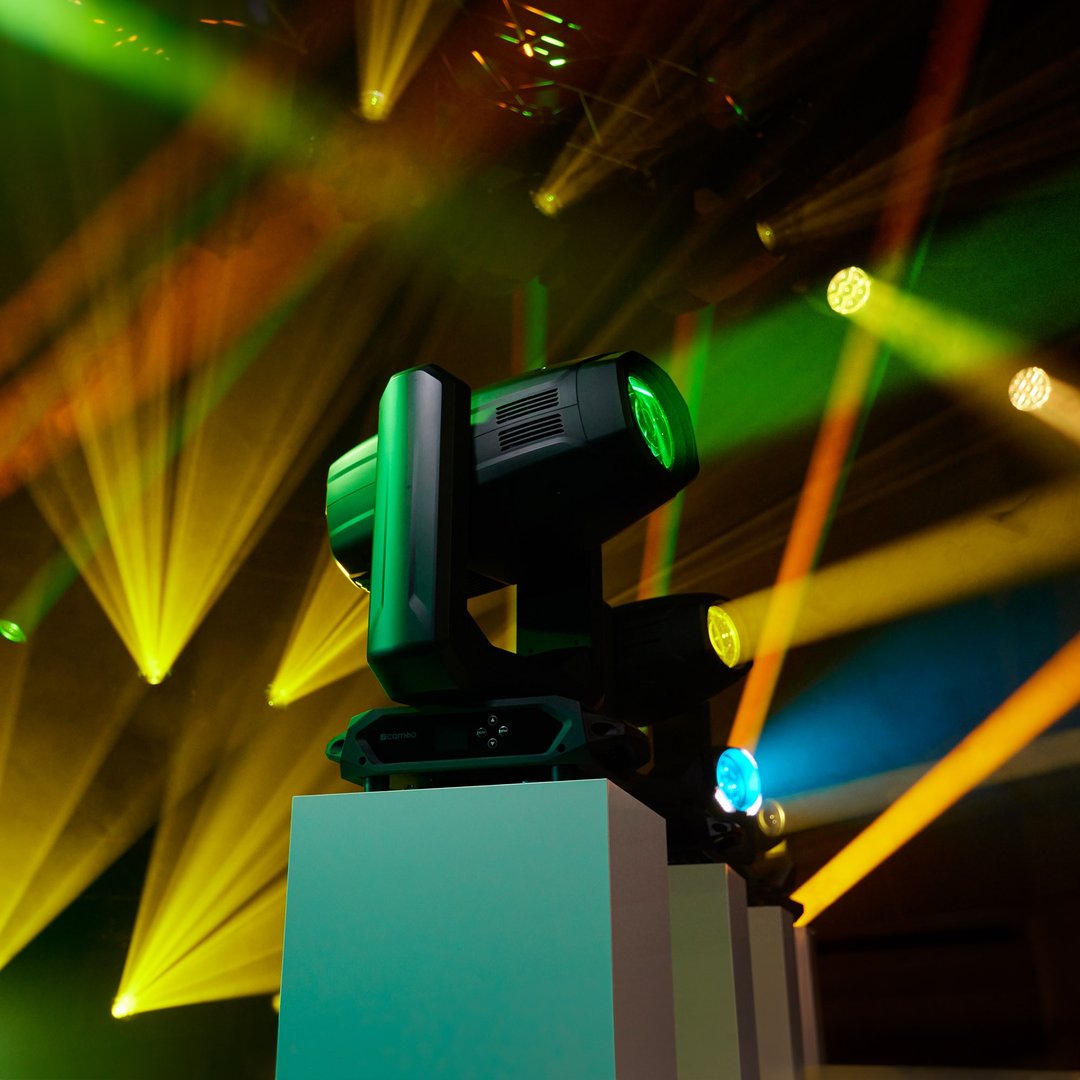 Cameo AZOR SP2 Kompakter Spot Profile Moving Head