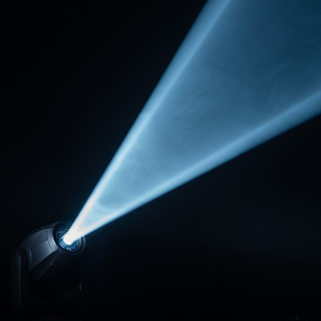 Cameo AUROSPOT Z300 LED Moving Head